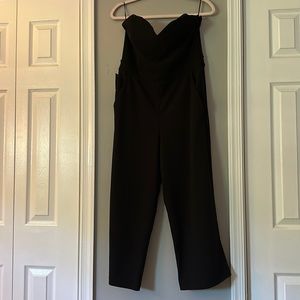 NEVER WORN EXPRESS JUMPSUIT 🖤